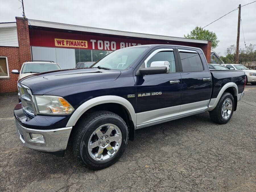 2012 DODGE Ram