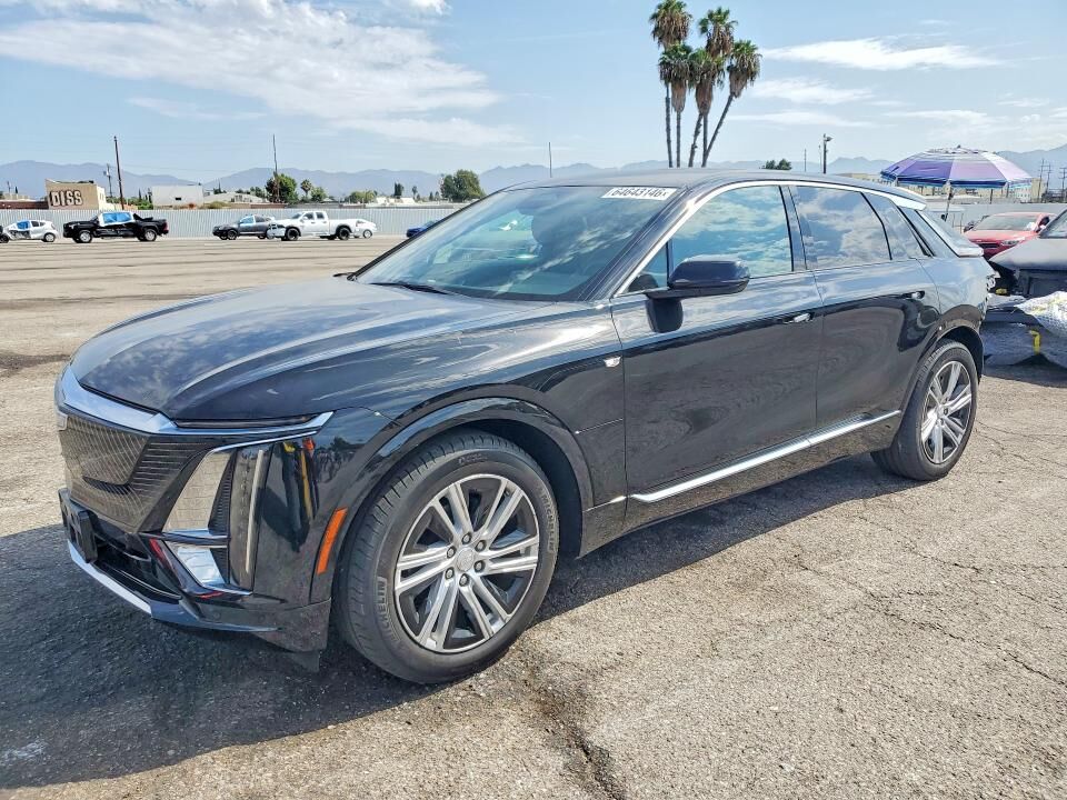 2024 CADILLAC Lyriq