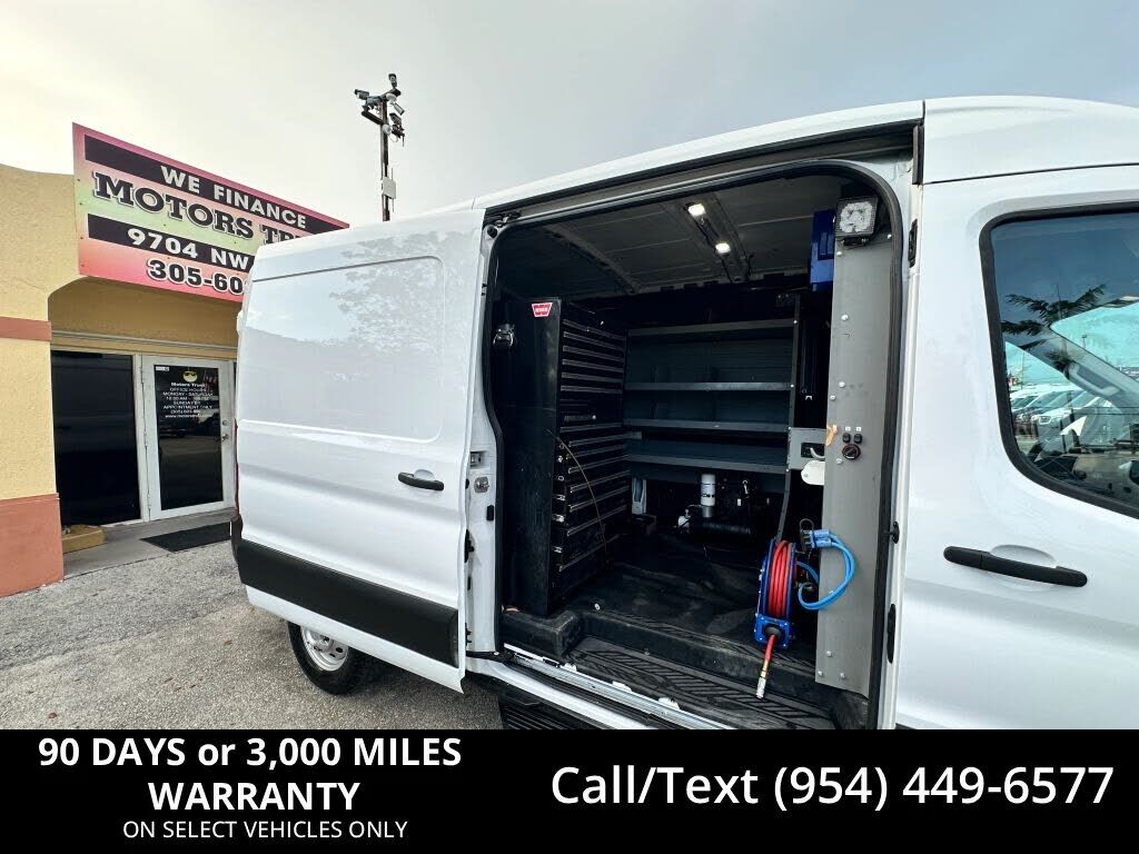 2022 FORD Transit
