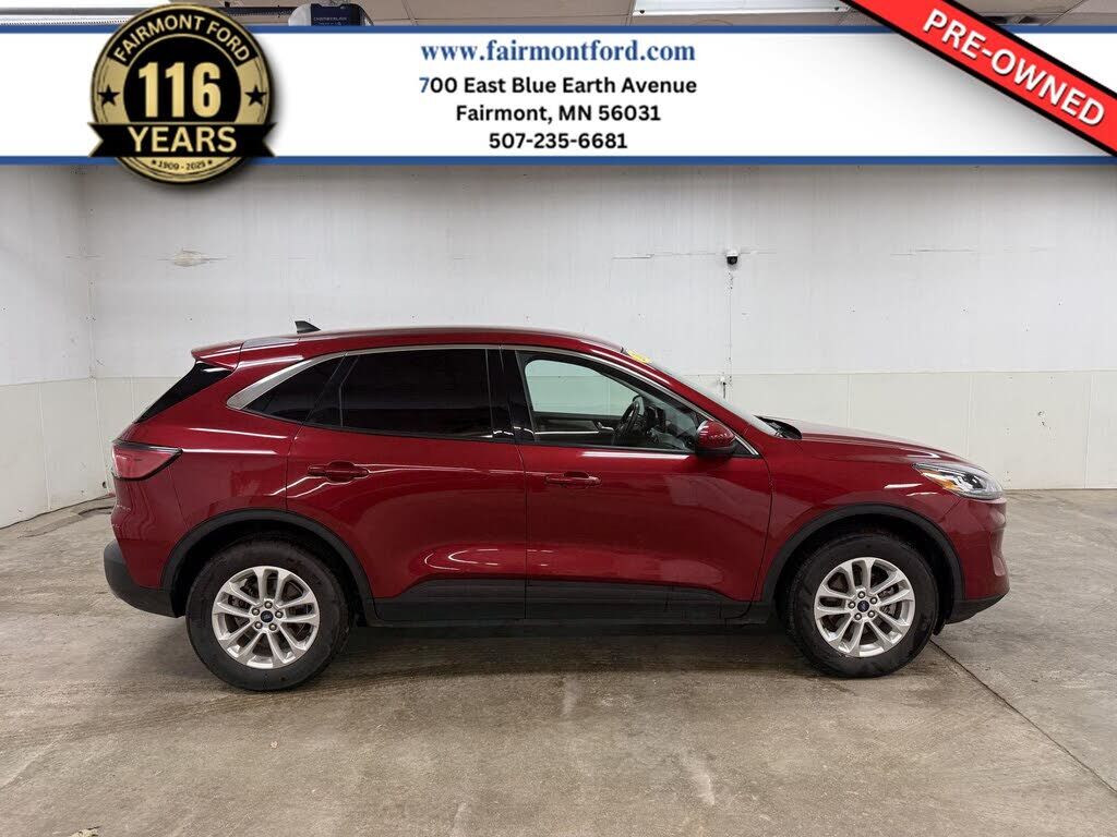 2021 FORD Escape