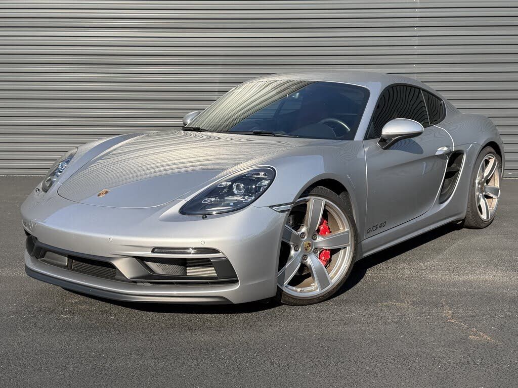 2021 PORSCHE 718