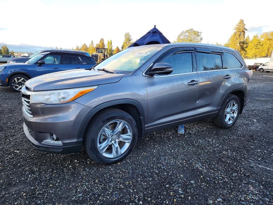 2015 TOYOTA Highlander