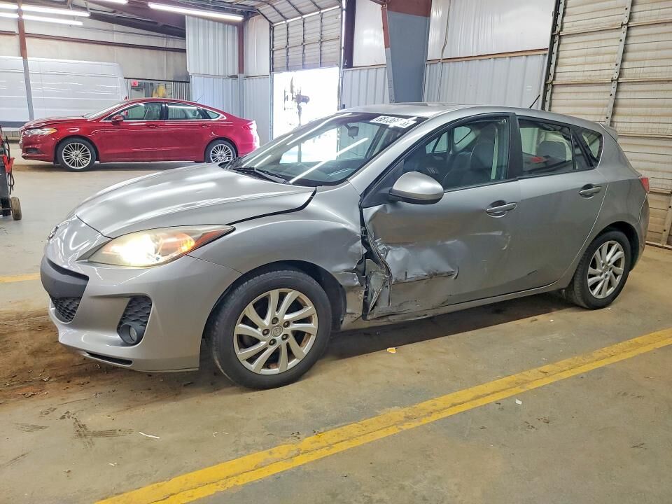 2012 MAZDA Mazda3