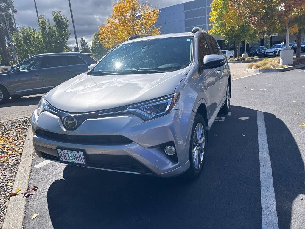 2017 TOYOTA RAV4