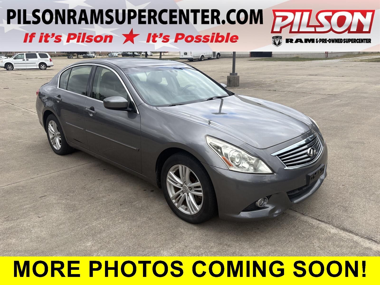 2012 INFINITI G37