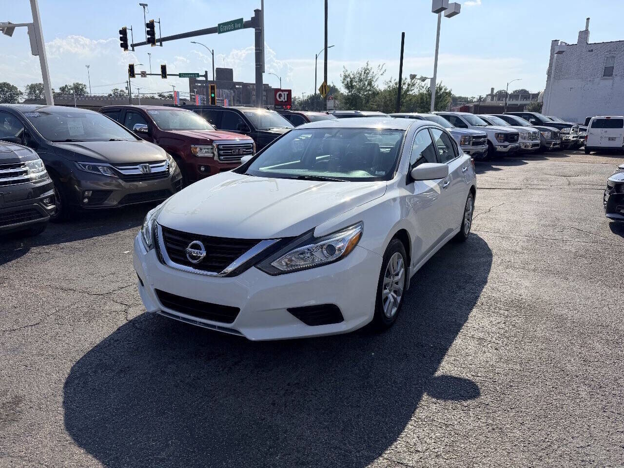 2017 NISSAN Altima