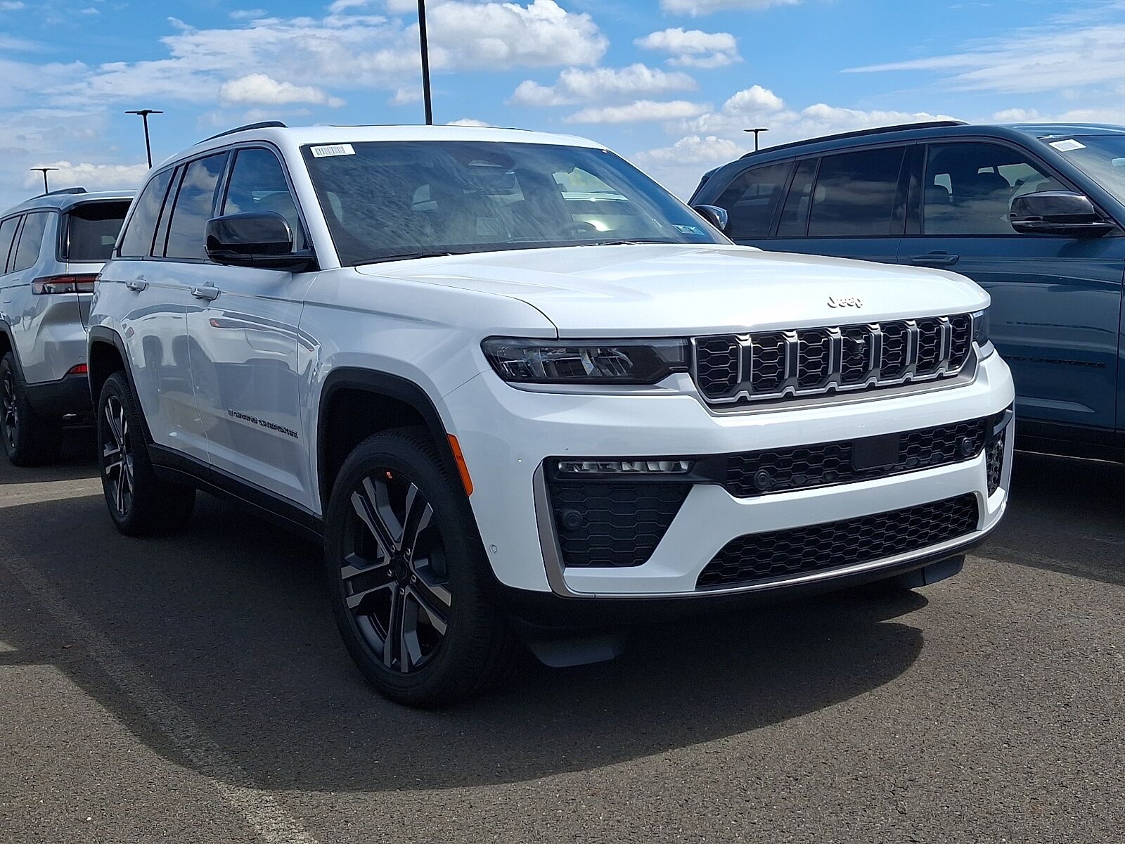 2027 JEEP Grand Cherokee