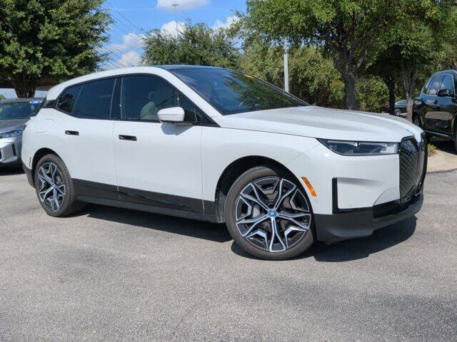 2024 BMW iX