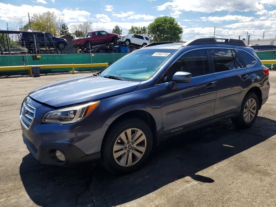 2015 SUBARU Outback