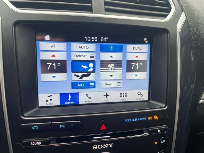 2017 FORD Explorer