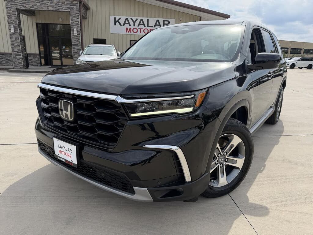 2023 HONDA Pilot