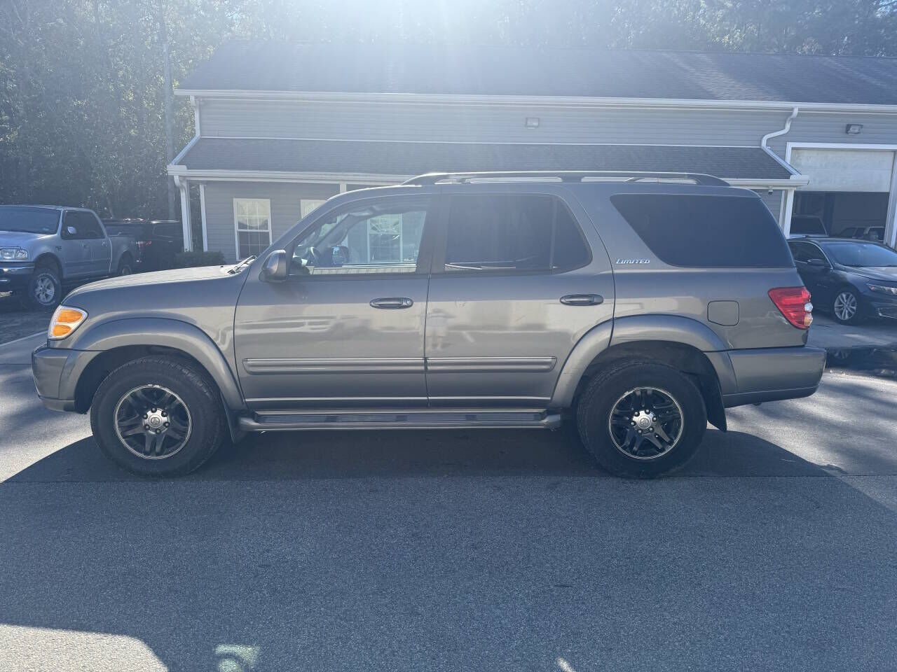 2003 TOYOTA Sequoia