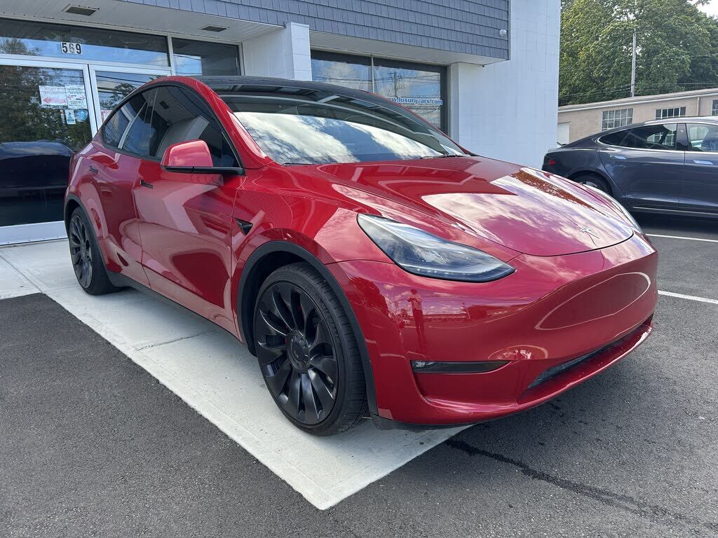 2021 TESLA Model Y