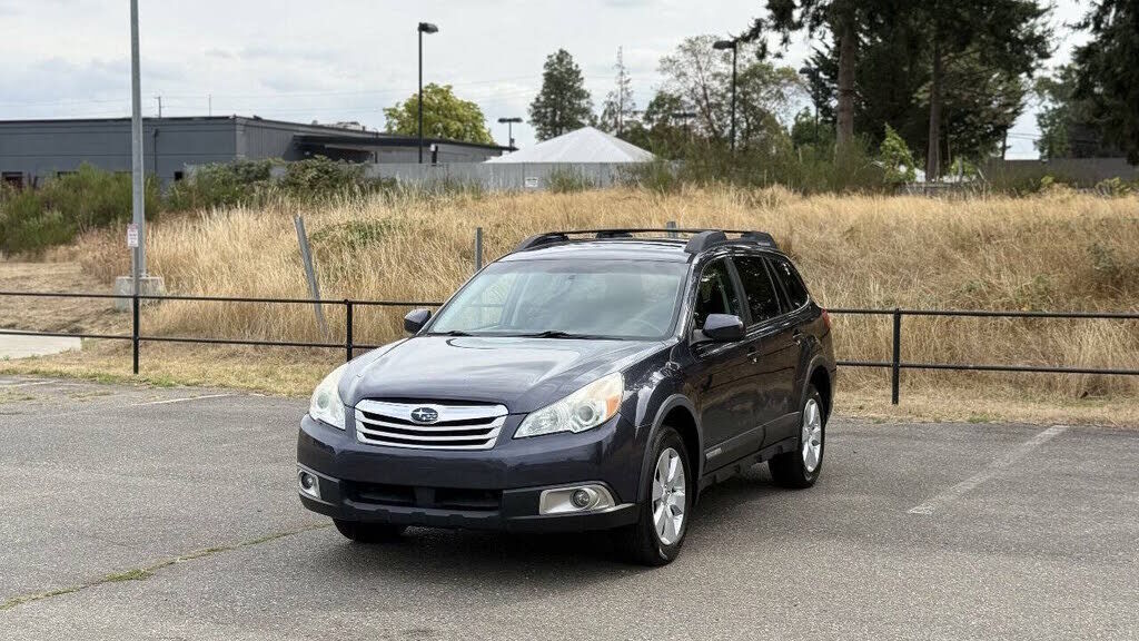 2010 SUBARU Outback