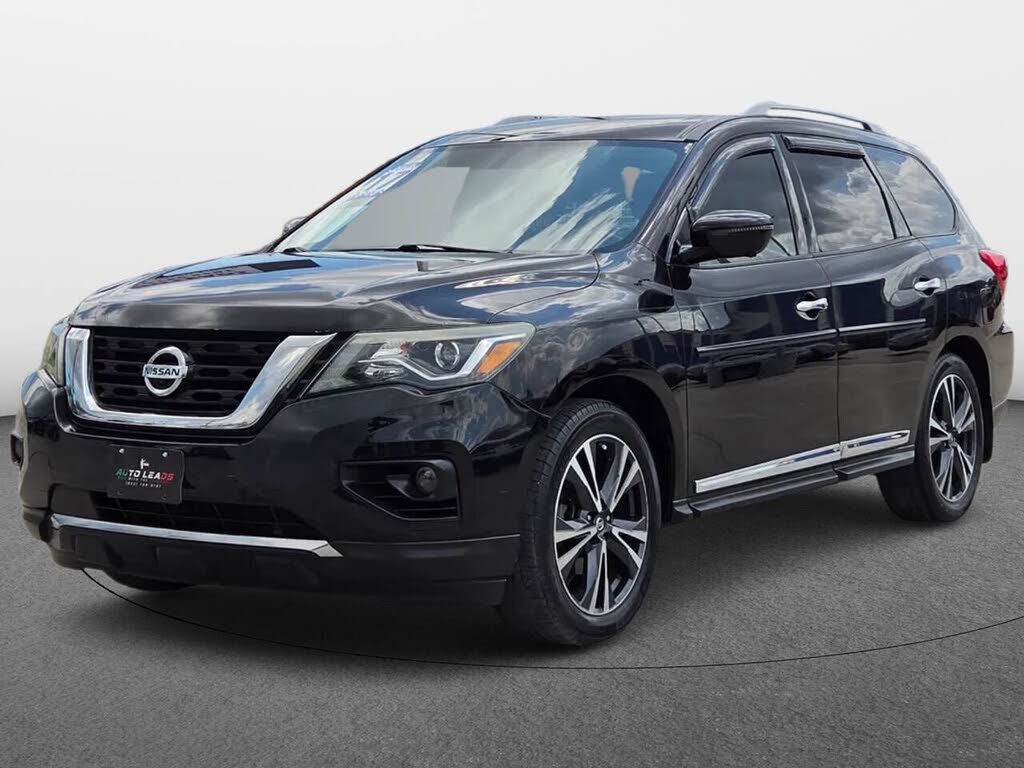 2017 NISSAN Pathfinder