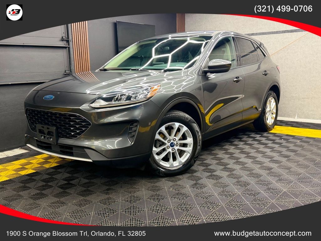 2020 FORD Escape