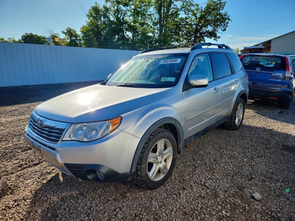 2010 SUBARU Forester