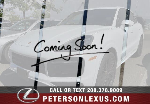 2021 PORSCHE Cayenne