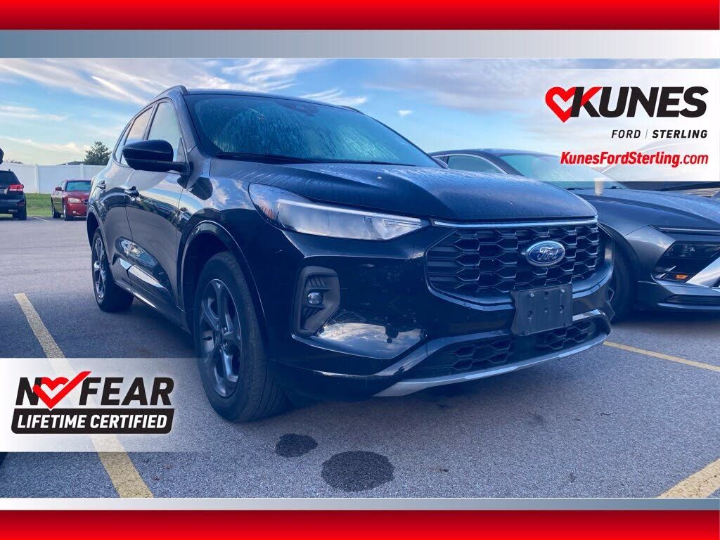 2023 FORD Escape