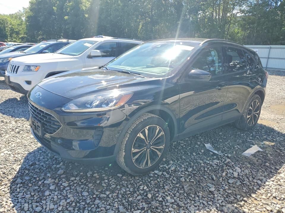 2021 FORD Escape