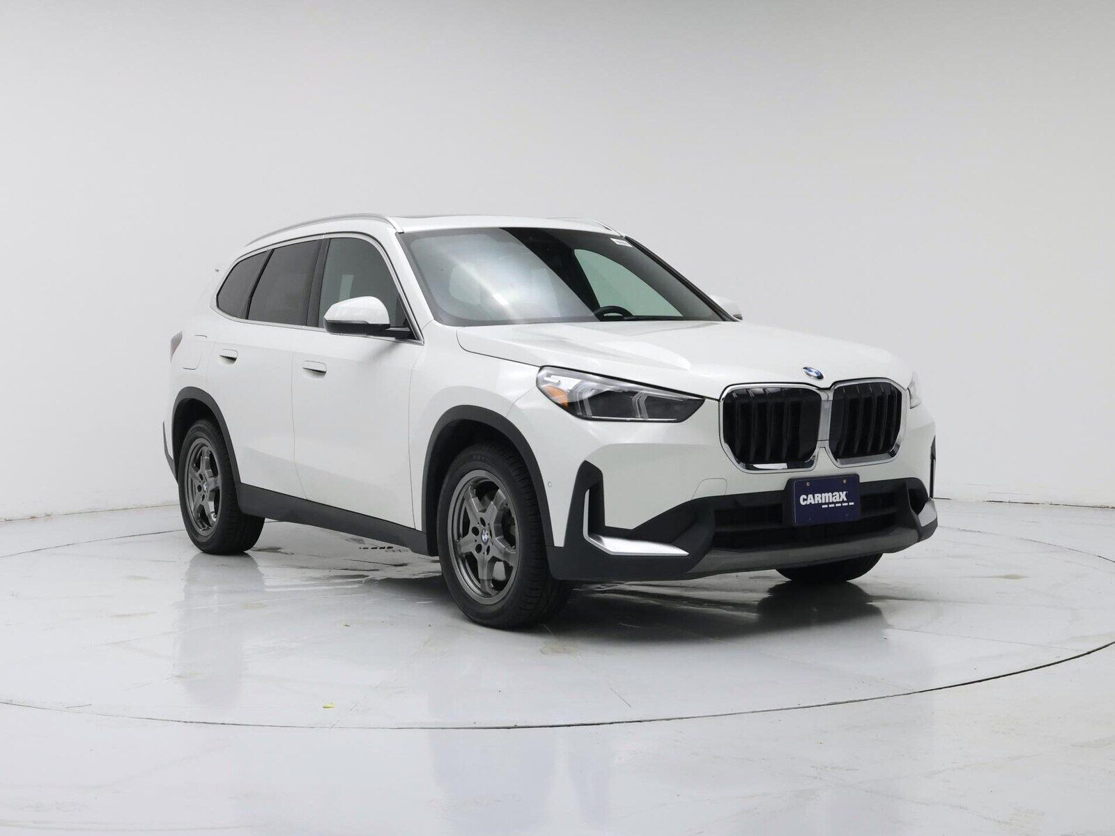 2023 BMW X1