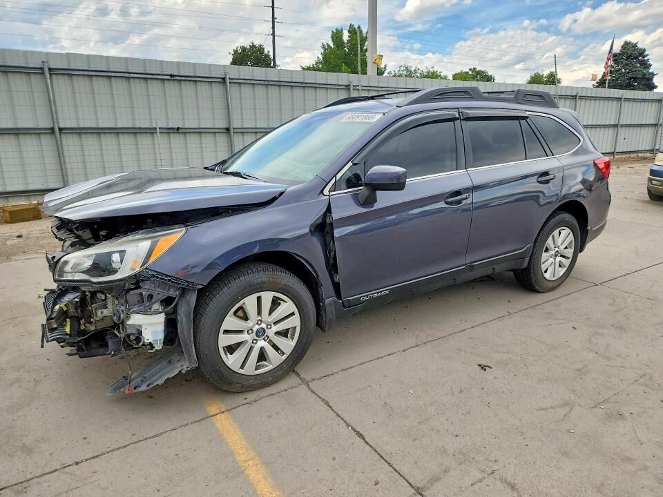 2015 SUBARU Outback