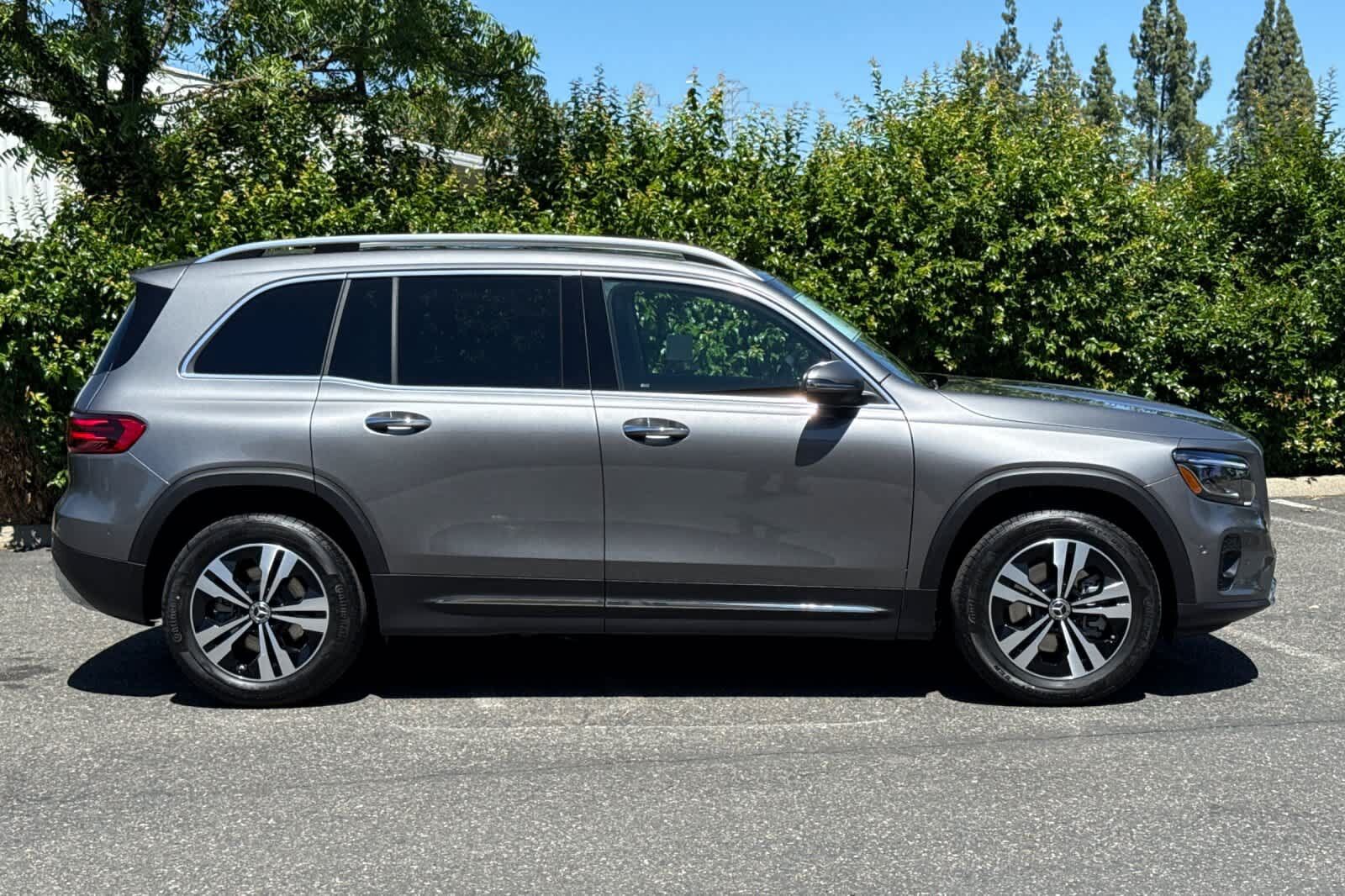 2026 Mercedes-Benz GLB-Class