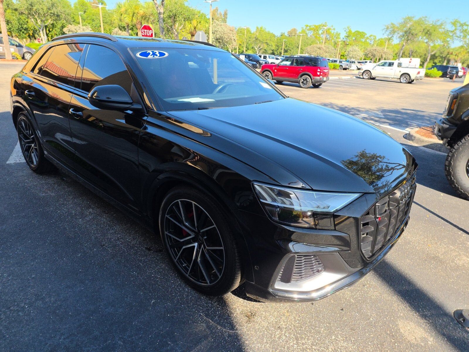 2023 AUDI SQ8