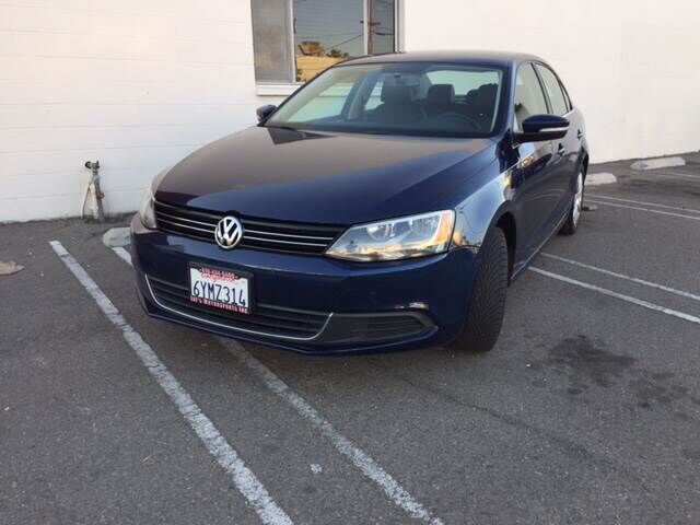 2013 VOLKSWAGEN Jetta