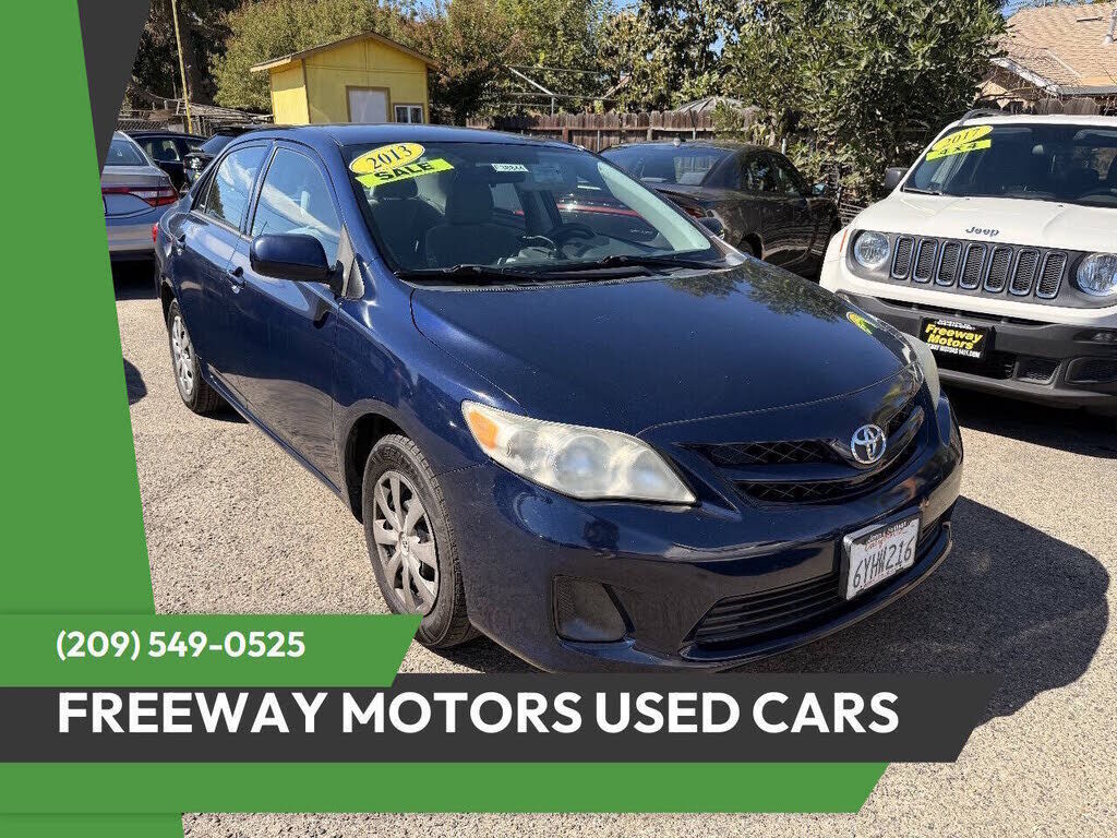 2013 TOYOTA Corolla