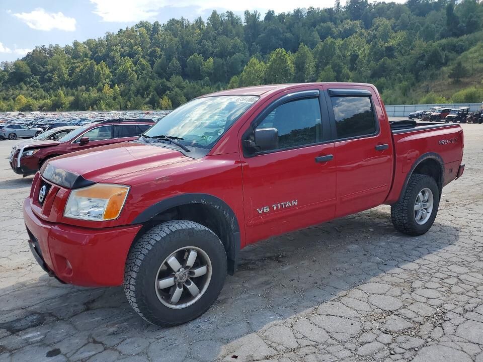2012 NISSAN Titan