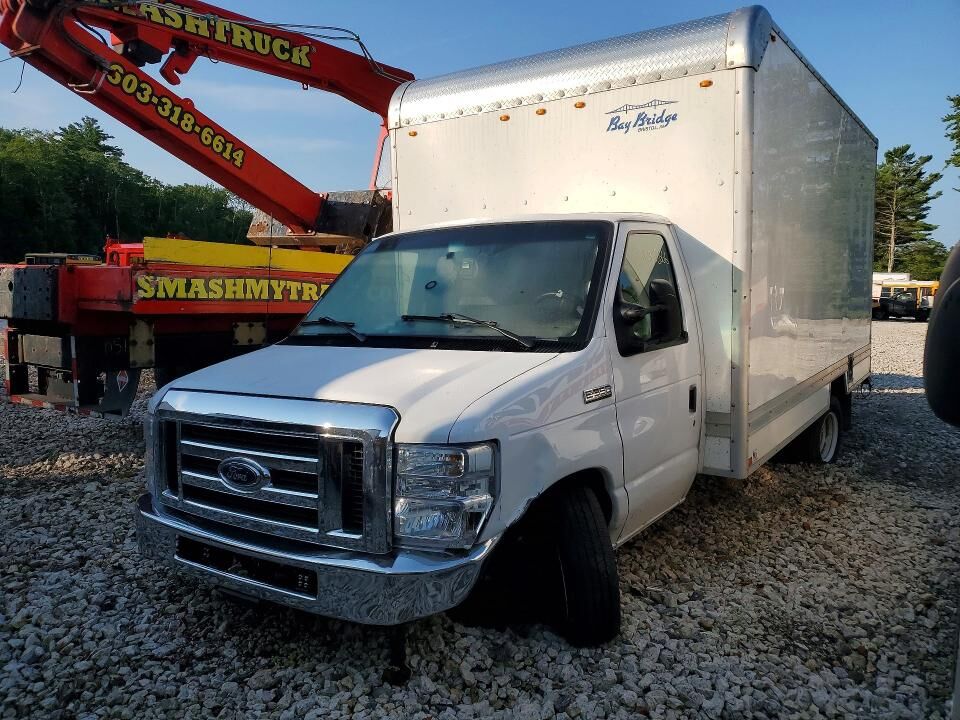 2025 FORD E-350