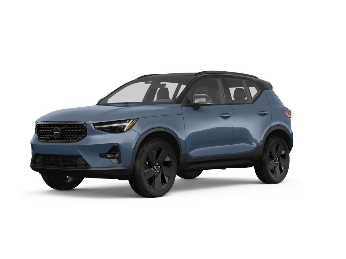 2026 VOLVO XC40