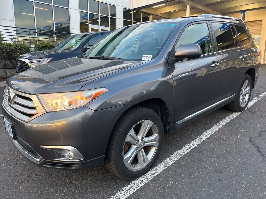 2012 TOYOTA Highlander