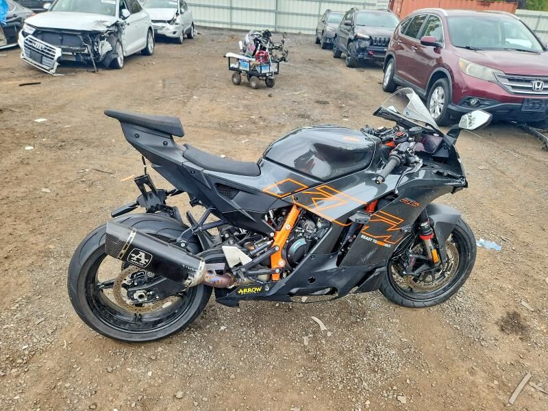 2026 KTM 990 RC R