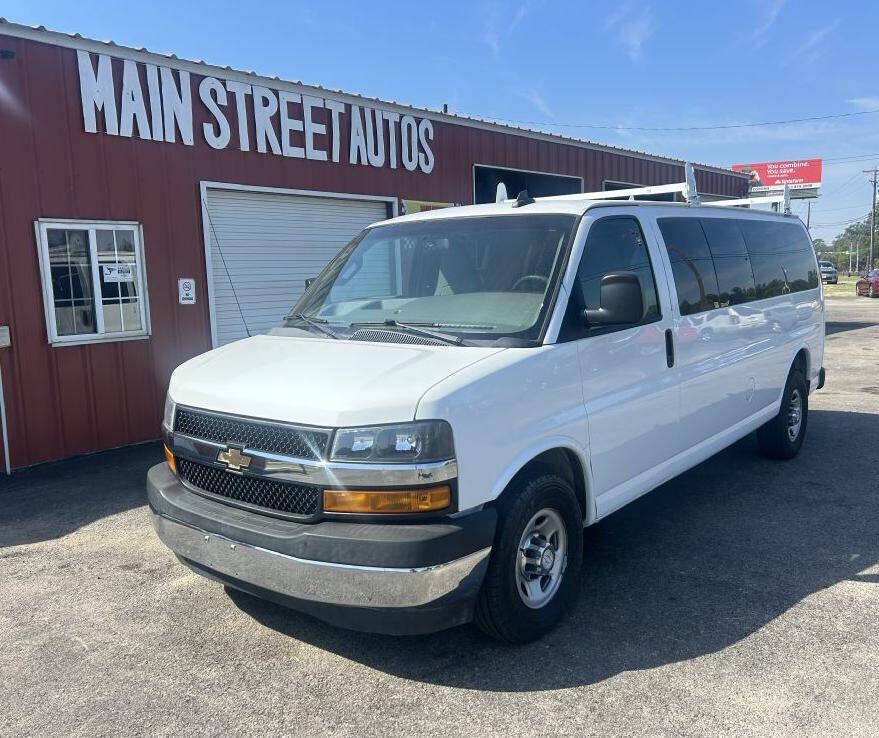 2018 CHEVROLET Express