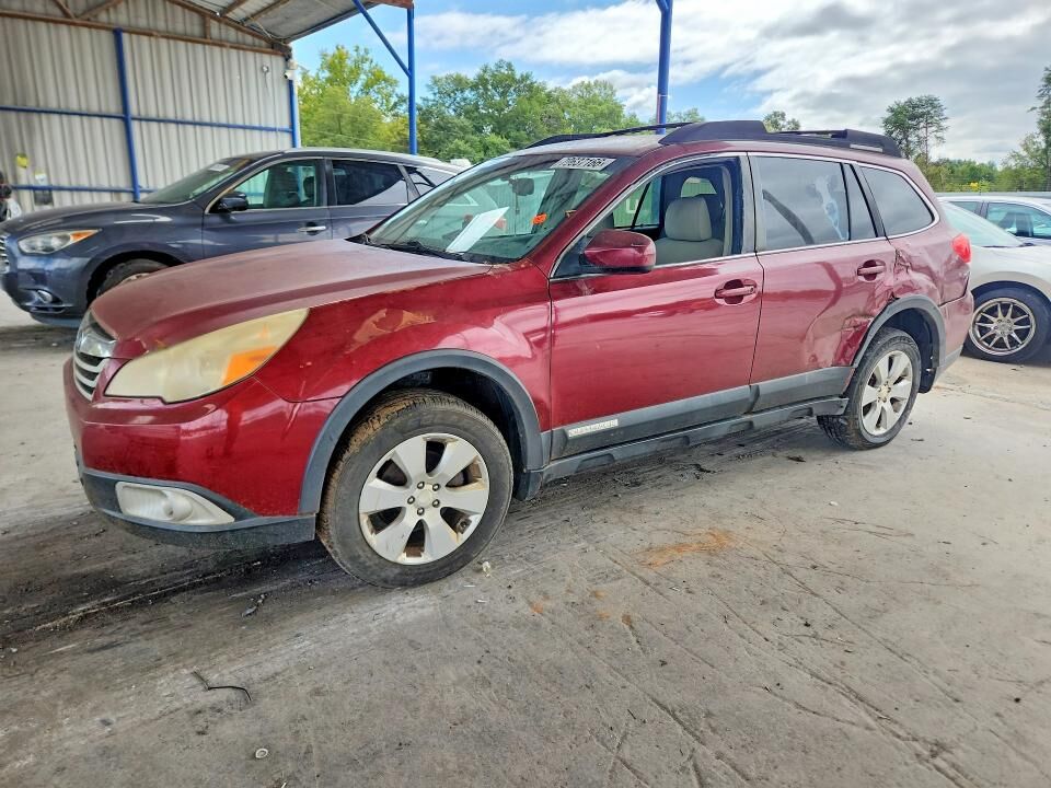 2011 SUBARU Outback