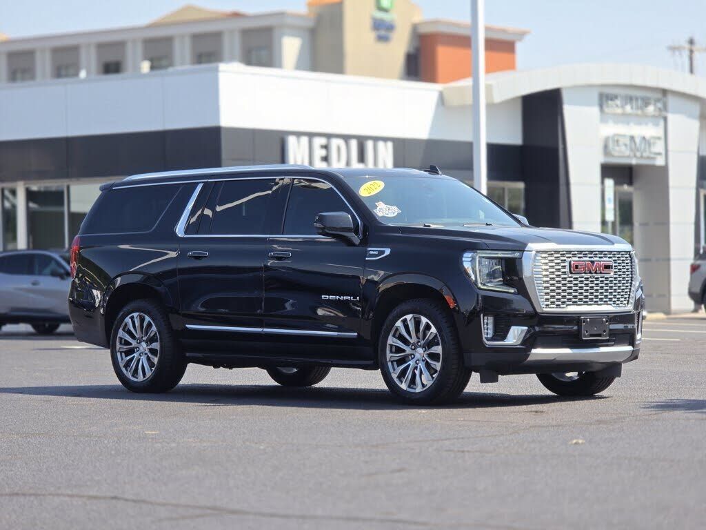 2022 GMC Yukon XL