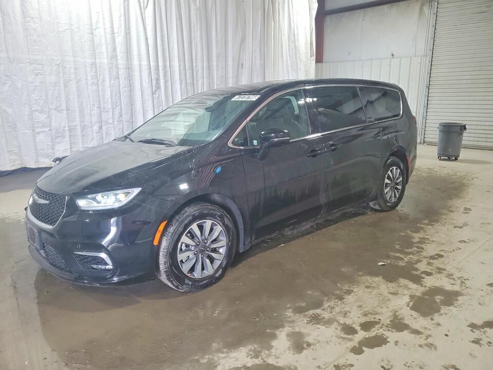2025 CHRYSLER Pacifica