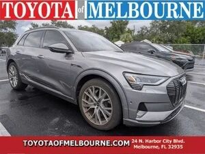 2021 AUDI e-tron