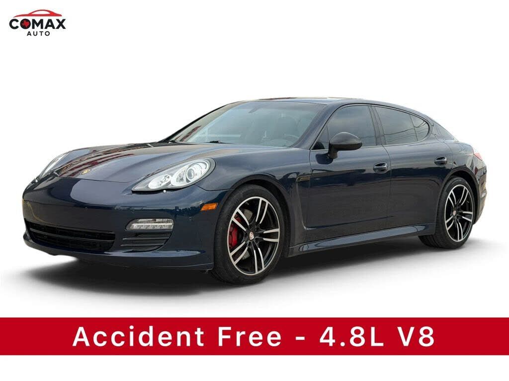 2011 PORSCHE Panamera