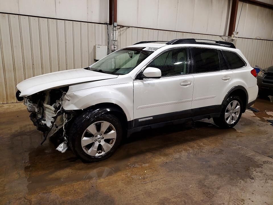 2012 SUBARU Outback