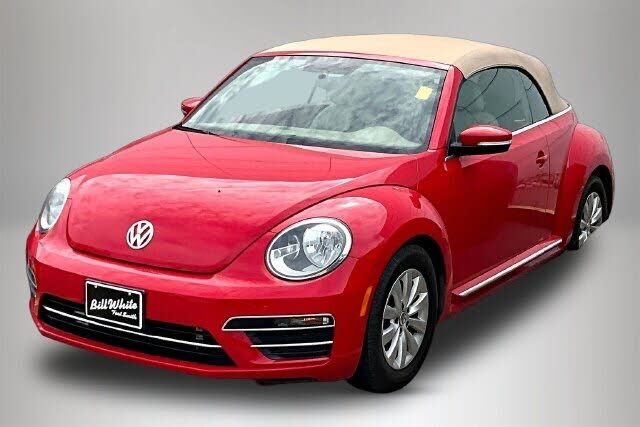 2019 VOLKSWAGEN Beetle