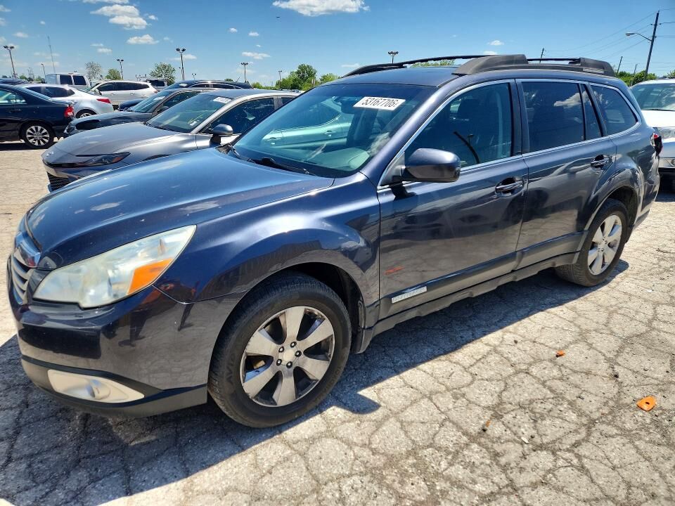 2011 SUBARU Outback