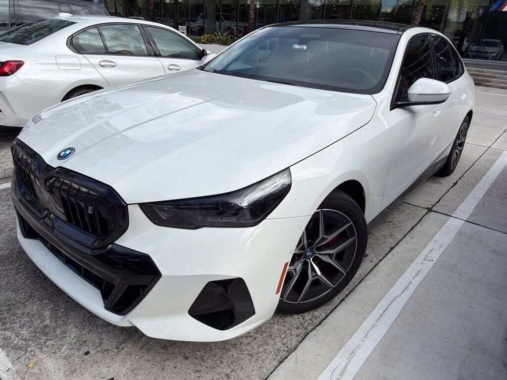 2024 BMW i5