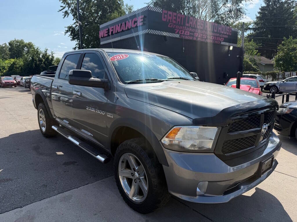 2012 DODGE Ram