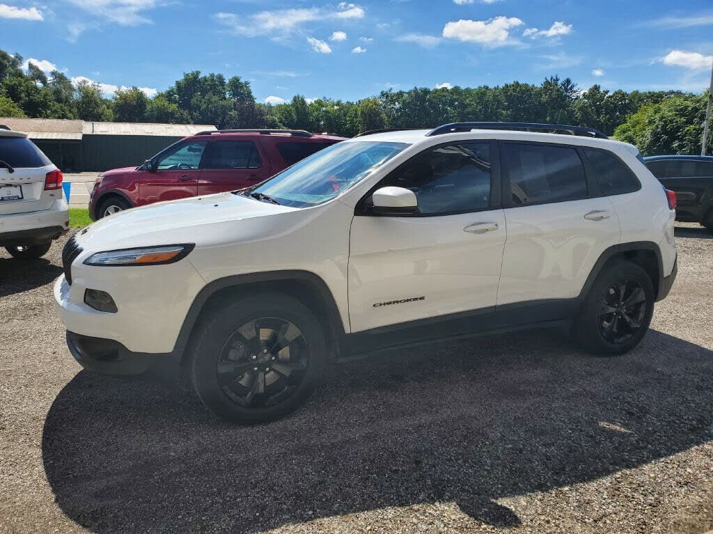 2018 JEEP Cherokee