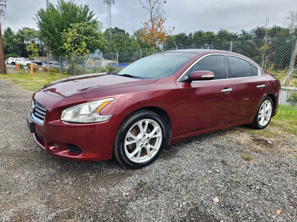 2012 NISSAN Maxima