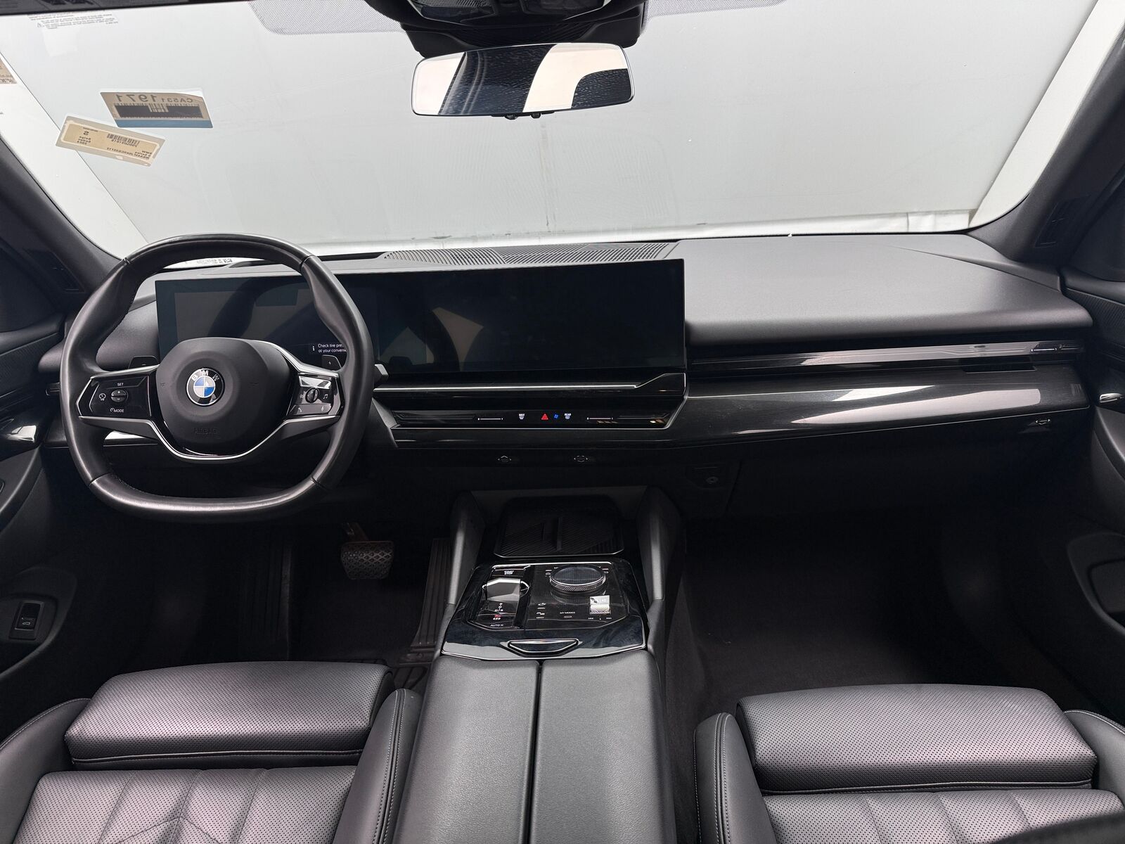 2024 BMW 530i