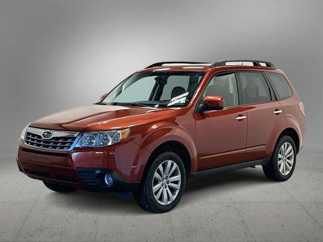 2011 SUBARU Forester